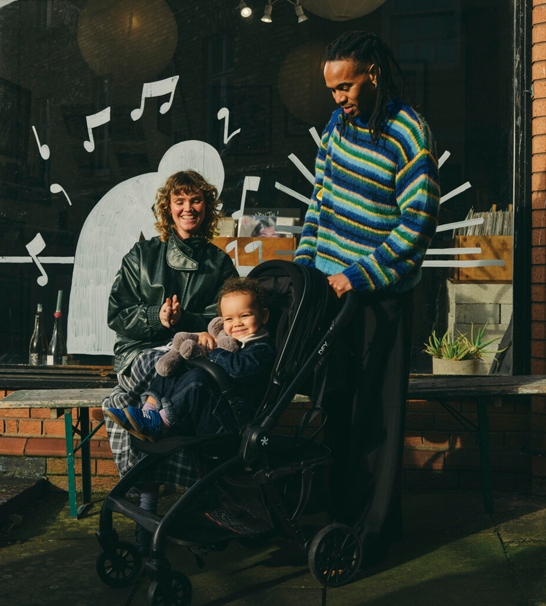 Redefining Everyday Parenting with the DFY.R1 Stroller